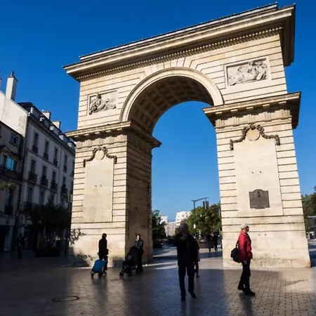 Apartmán D'une Avec Wifi A Dijon